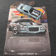 Illustration for article titled Hot Wheels Garage Hawl